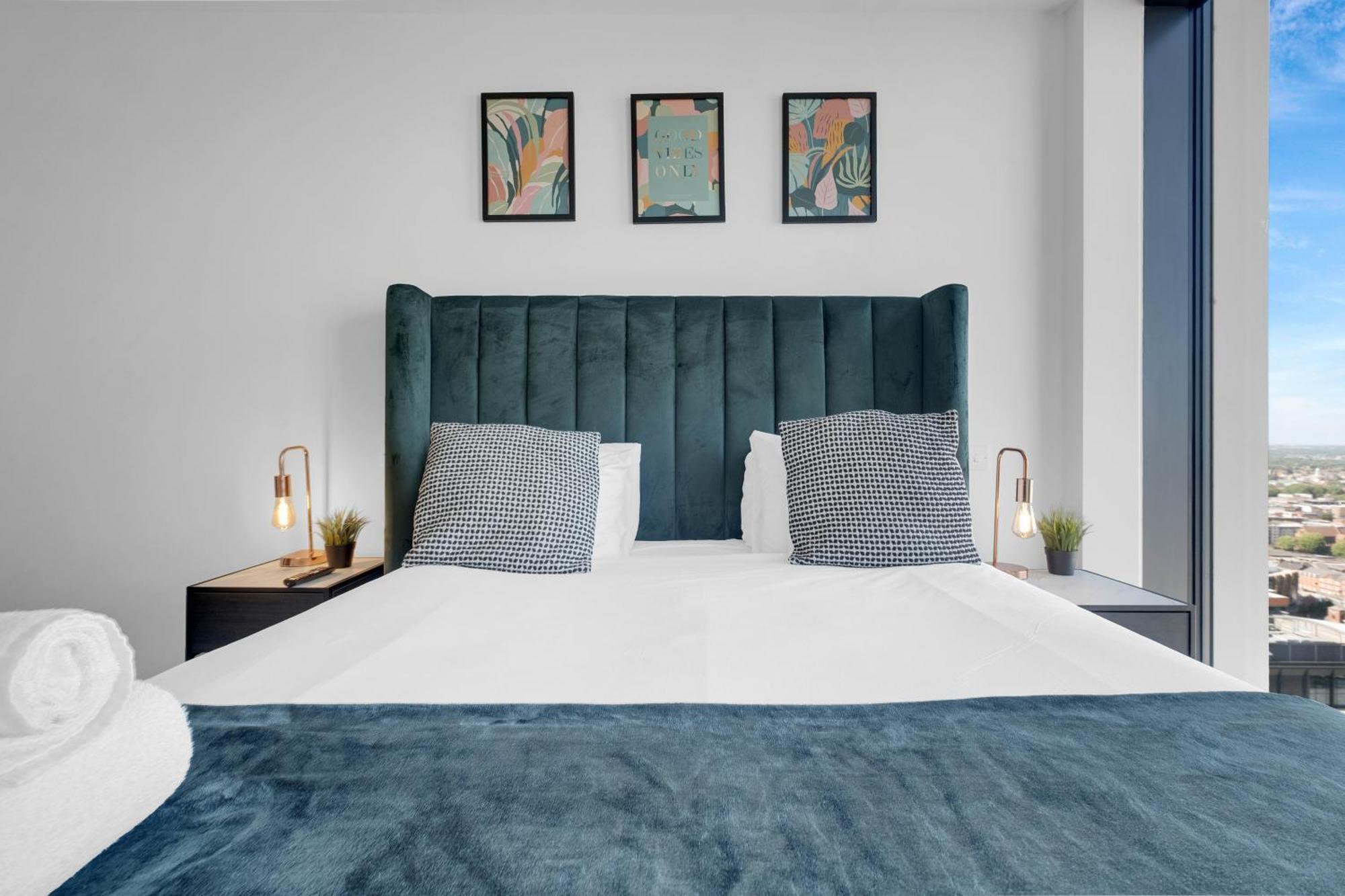 Mercian Luxury Serviced Apartments- Birmingham City Centre - Your Perfect Stay - Gym Rooftop Terrace Cinema Room Extérieur photo