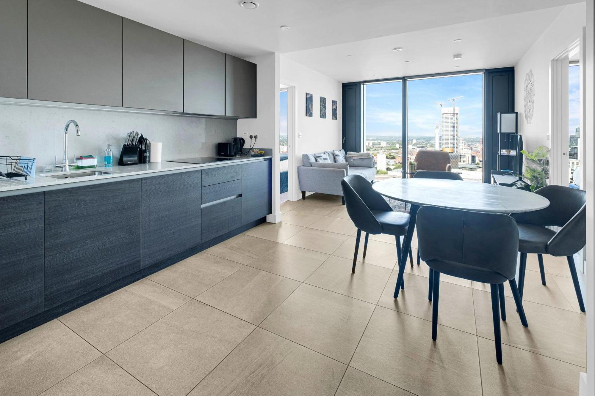 Mercian Luxury Serviced Apartments- Birmingham City Centre - Your Perfect Stay - Gym Rooftop Terrace Cinema Room Extérieur photo